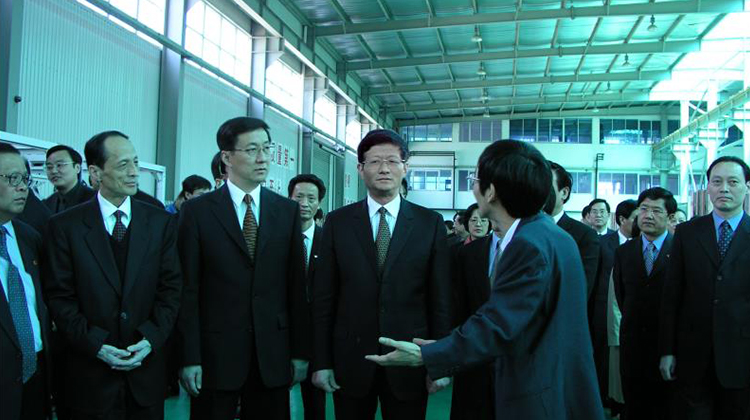 leader-img-N3